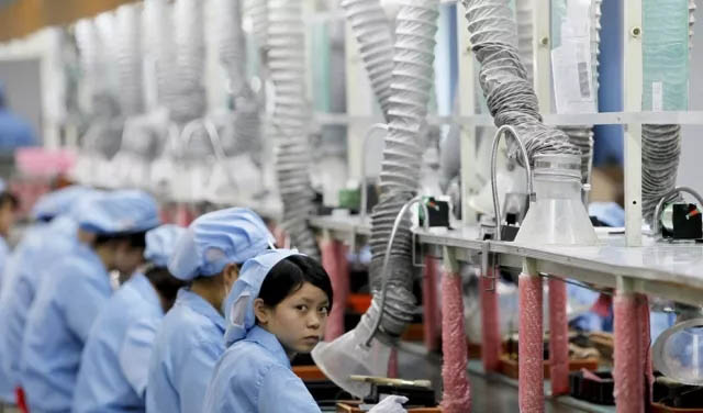 未來幾年，制造業(yè)、服務(wù)業(yè)等勞動(dòng)密集型產(chǎn)業(yè)的招工將更加困難，勞動(dòng)力成本也必將日益高漲