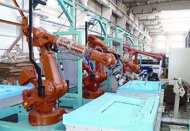 還在“佛系”手工噴涂？“仙系”手把手示教機器人已經(jīng)駕臨！-3