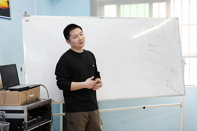 金陵帝斯曼DSM伍工為廣州博皓做《火、煙、毒---現(xiàn)行阻燃標準》培訓