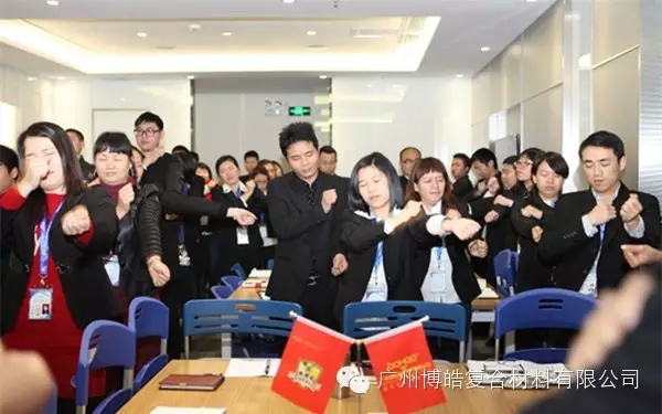 拍打心包經，跟壓力說“拜拜”