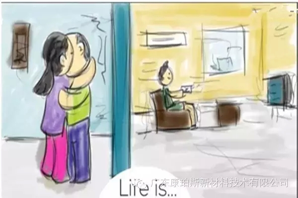 人生就是。。。 就算孩子在家，還是忍不住與40歲的另一半偷偷親一口