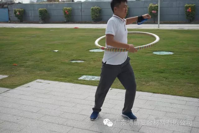 堅(jiān)韌不拔展雄風(fēng)，團(tuán)結(jié)協(xié)作顯氣魄--熱烈慶祝博皓首屆運(yùn)動(dòng)會(huì)隆重召開(kāi)